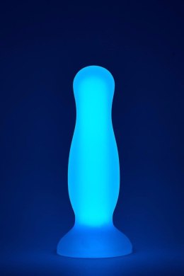 RADIANT SOFT SILICONE GLOW IN THE DARK PLUG MEDIUM PURPLE